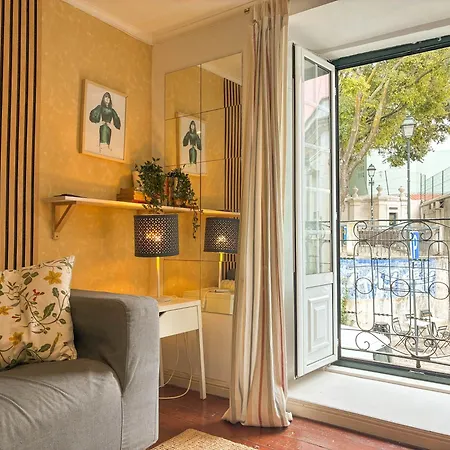 Apartamento Praça Flores - Charming Typical