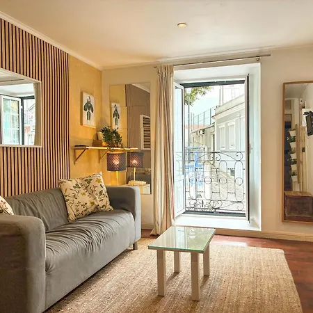 Appartement Praça Flores - Charming Typical *